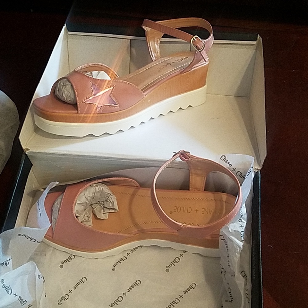 Chase + Chloe pink platform sandals